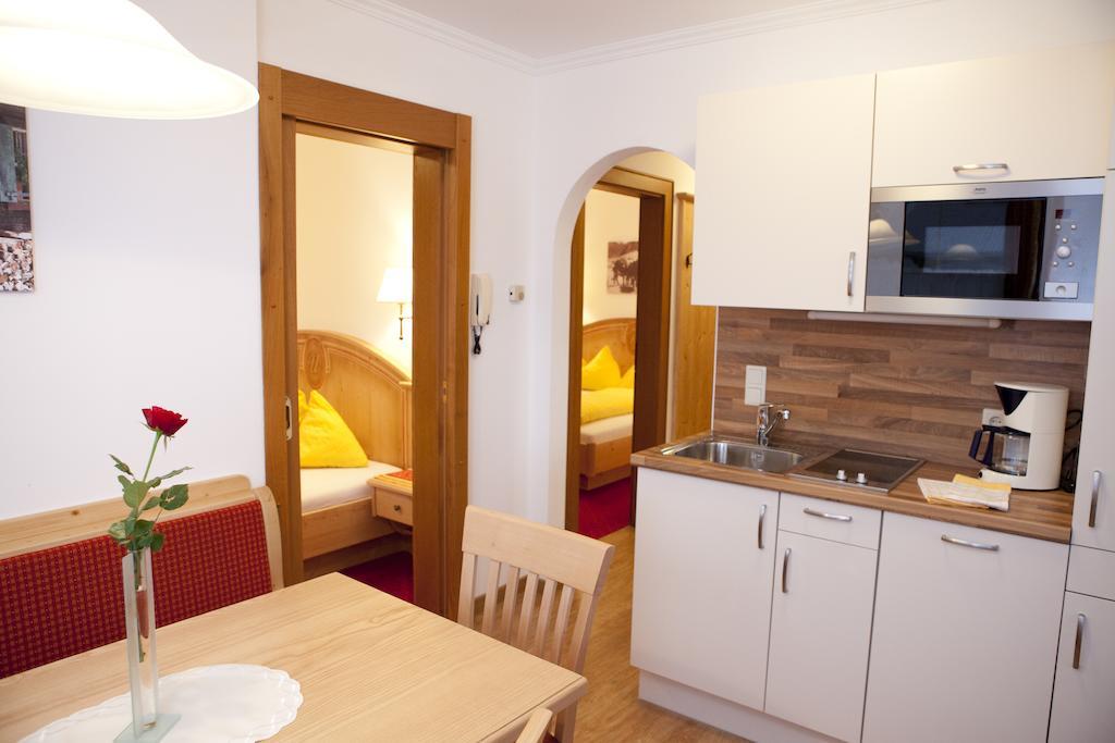 Appartement-Gaestehaus Ursula Flachau Cameră foto